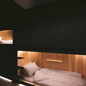胶囊旅馆 眠舍, 香港